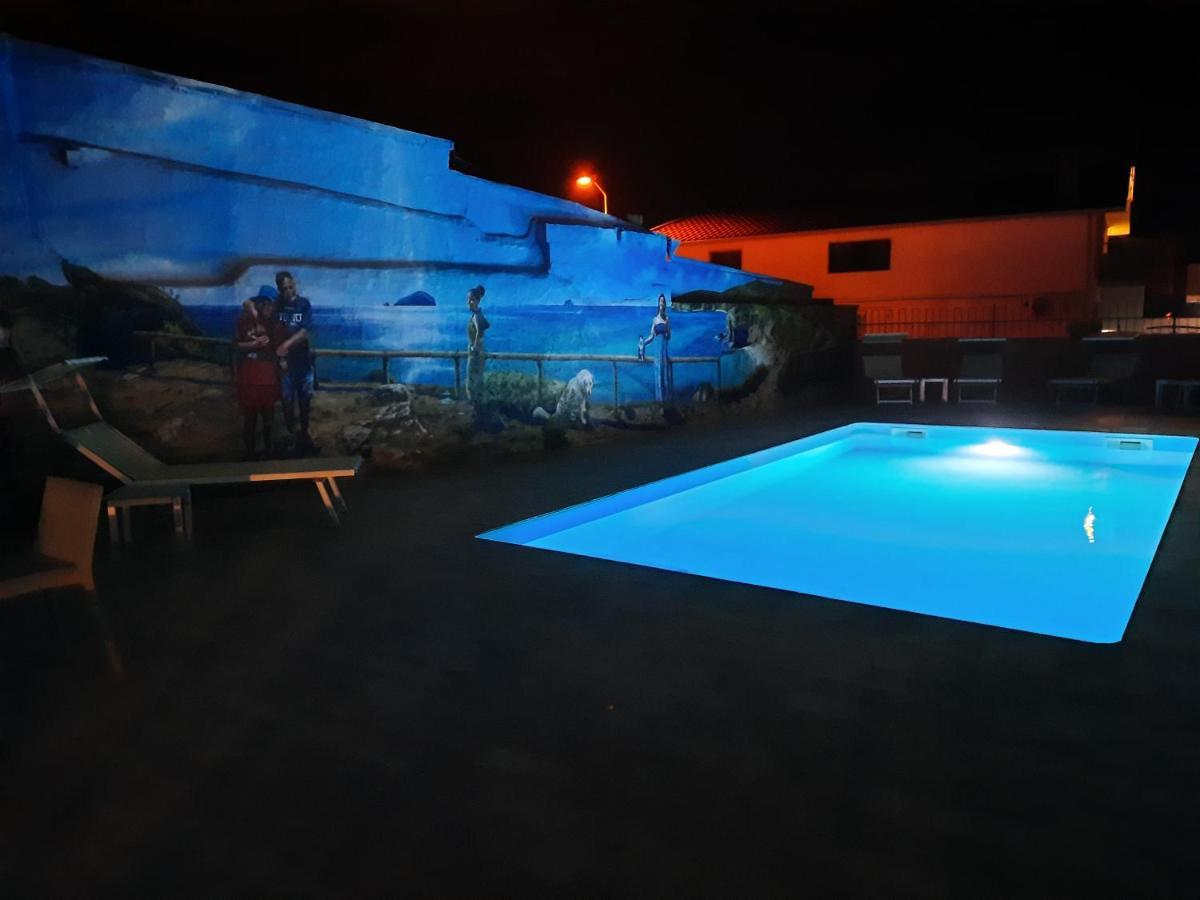 Hotel I Colori Sant'Antioco Exterior foto