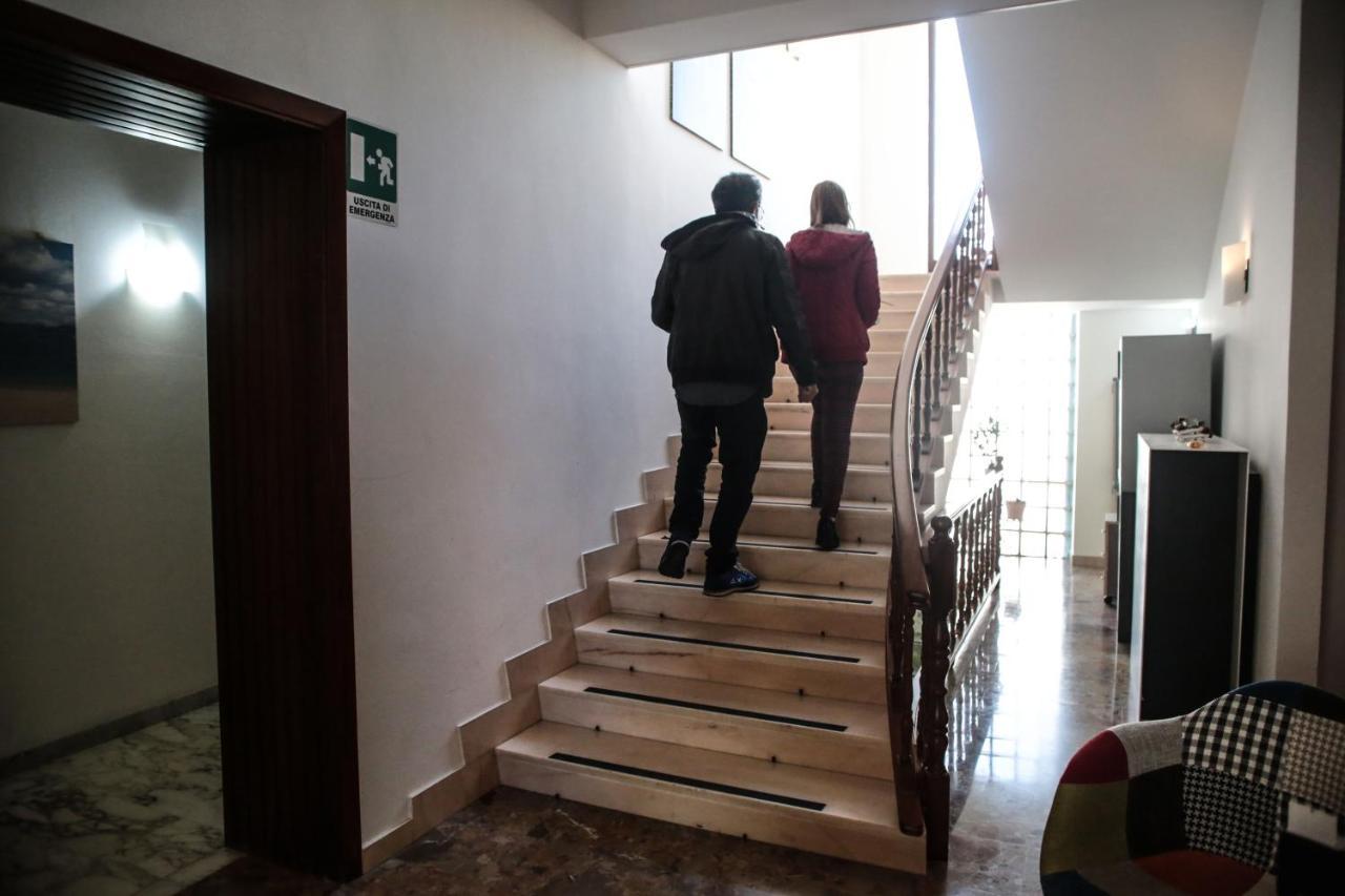 Hotel I Colori Sant'Antioco Exterior foto