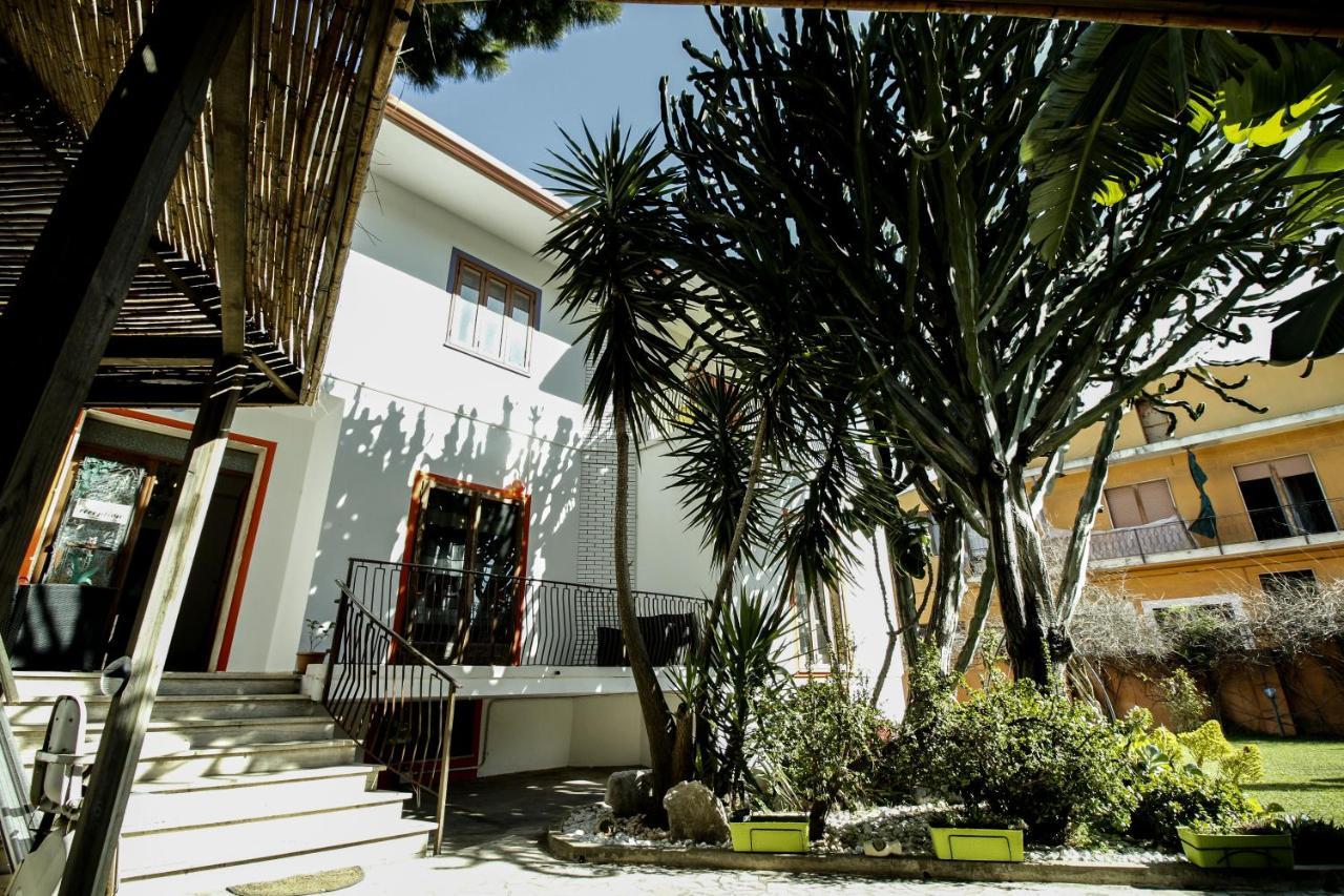Hotel I Colori Sant'Antioco Exterior foto