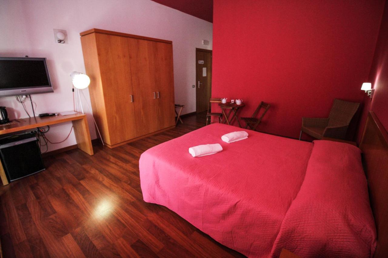 Hotel I Colori Sant'Antioco Exterior foto